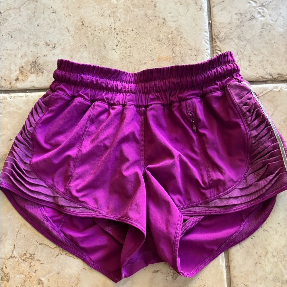 LULULEMON PURPLE SHORTS